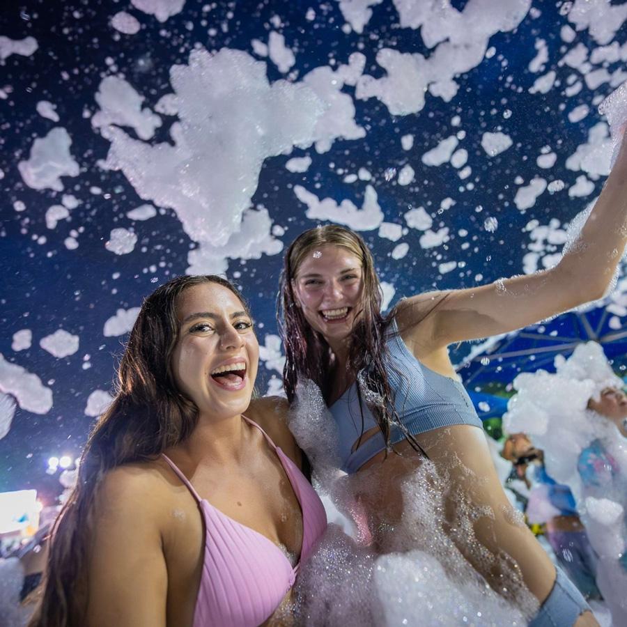 ISLAND-H2O-FOAM-PARTY-